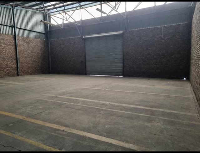 3,492M² WAREHOUSE TO LET IN ROCKY DRIFT